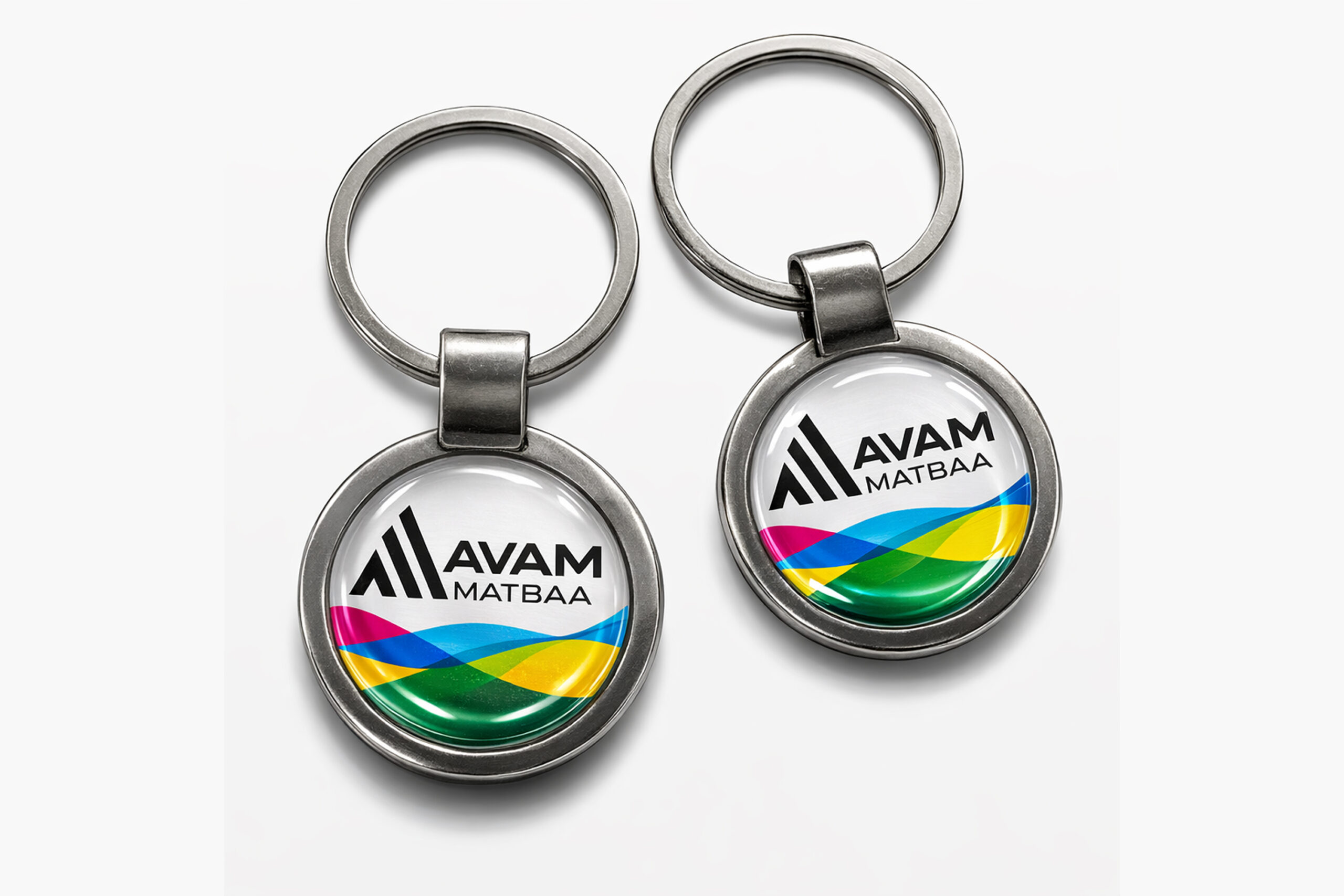 Avam Matbaa damla etiketli metal anahtarlık – epoksi logo etiket uygulaması